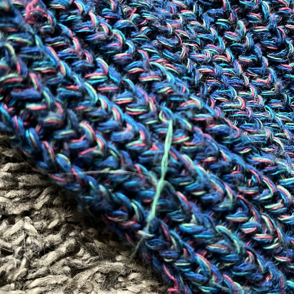 Express Sweater - Picture 5 of 6